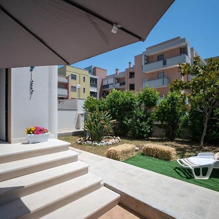 Wepuglia - Sunflower House Monopoli Exterior photo