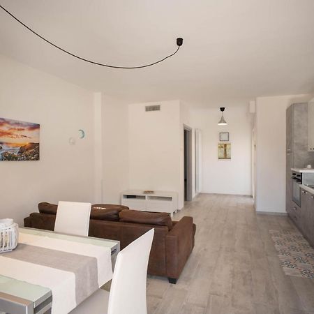 Wepuglia - Sunflower House Monopoli Exterior photo