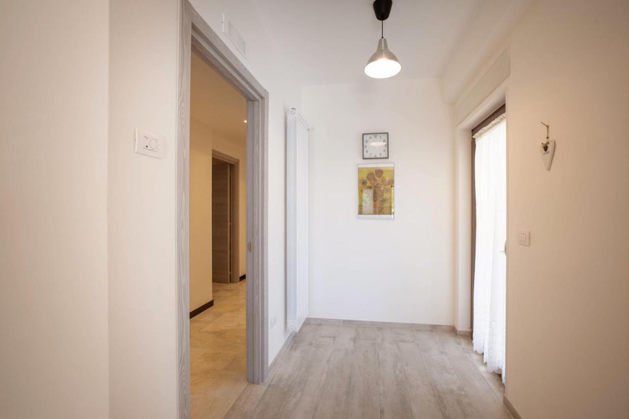 Wepuglia - Sunflower House Monopoli Exterior photo